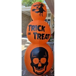 Gemmy 8' Inflatable Halloween Pumpkins Witch Skull Trick Treat Stack Totem Light
